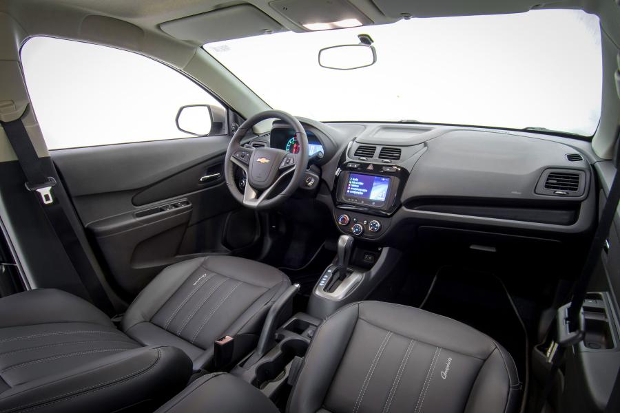  Chevrolet Cobalt Graphite 2015 года  (фото 4 из 7)